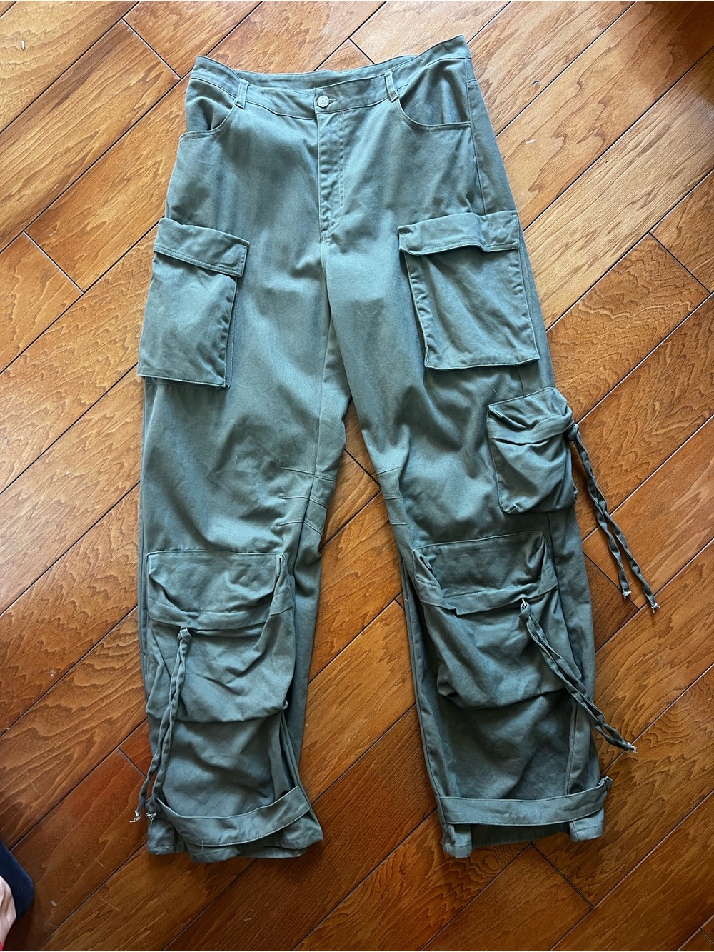 Steve Madden Olive Cargo Utility Pants Women